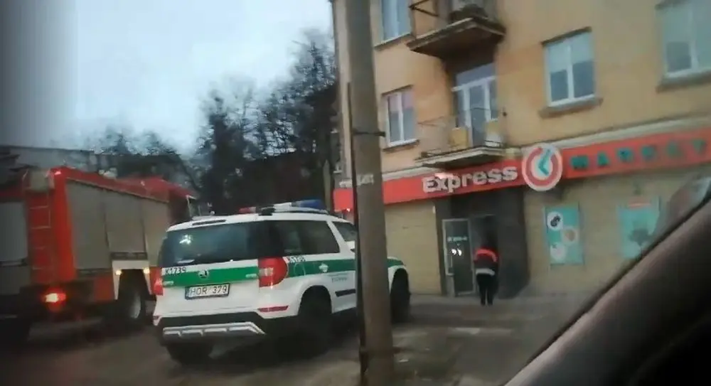 express market 2