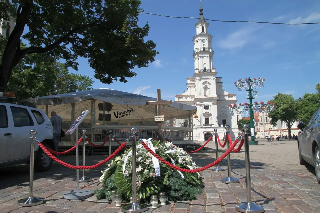 girto vairuotojo kapas 06