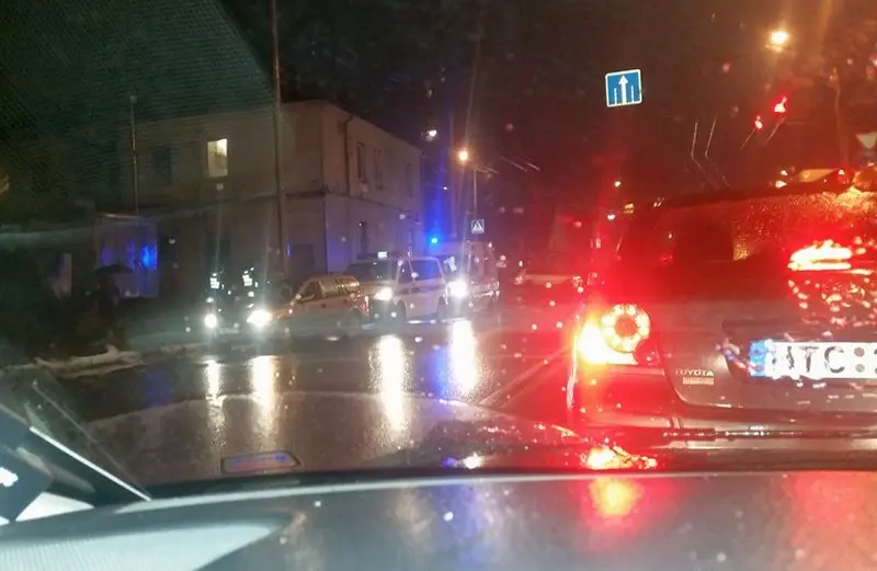kur satovi policija