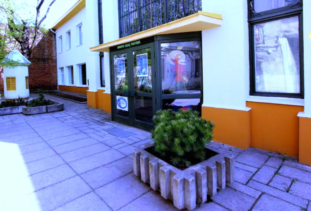 leliu teatras
