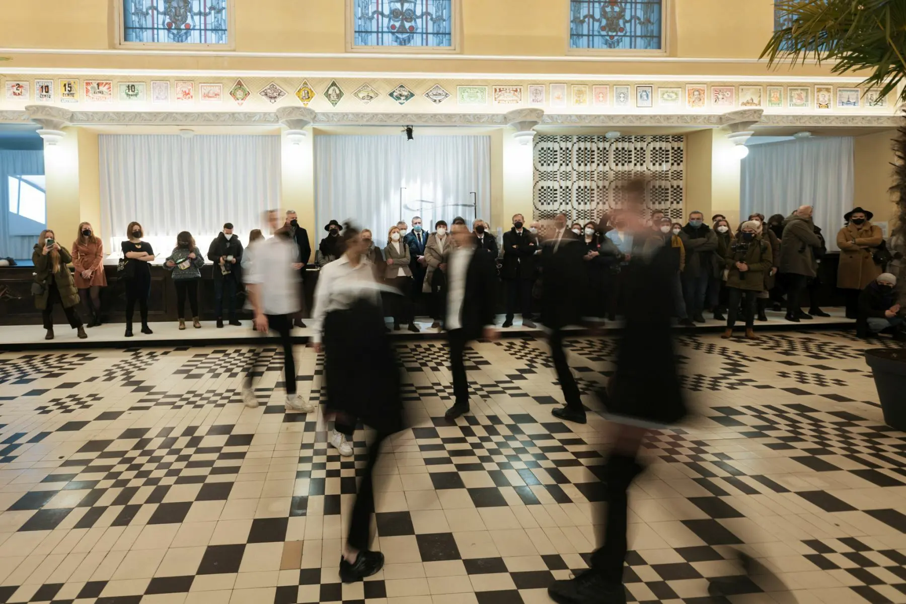 p1351141 2