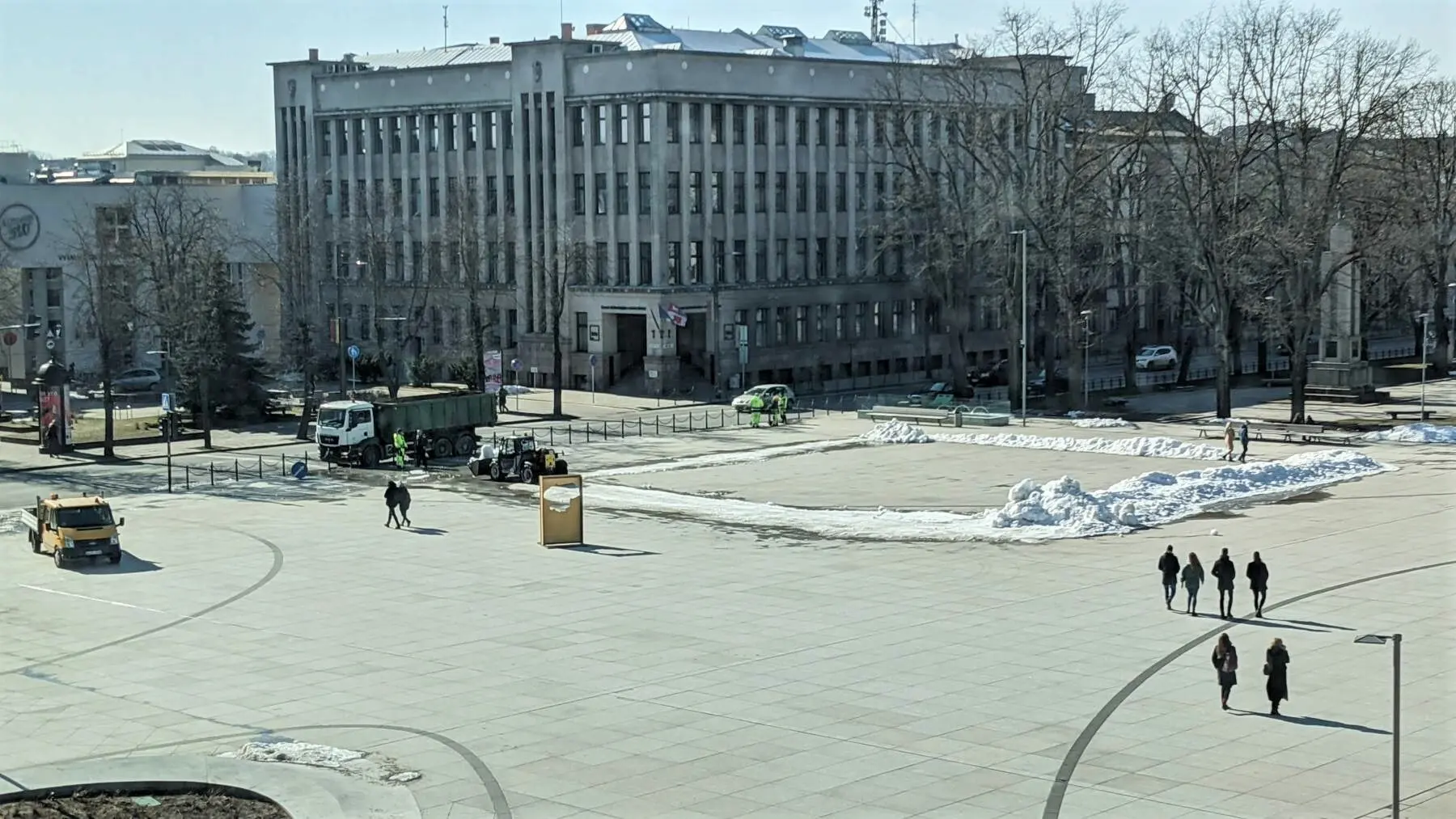 pxl 20210310 105103494