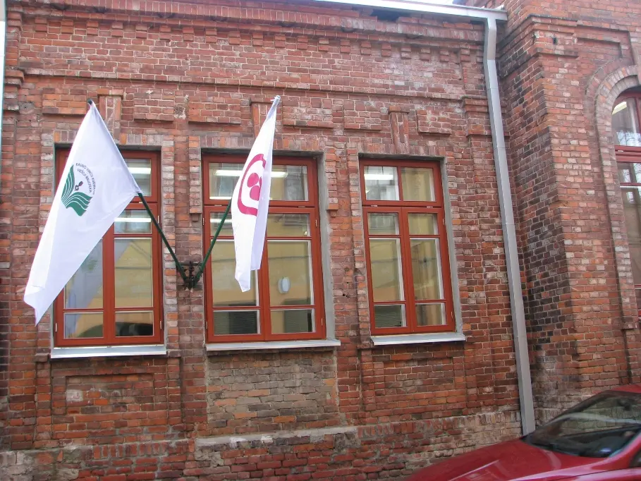 senamiesio biblioteka