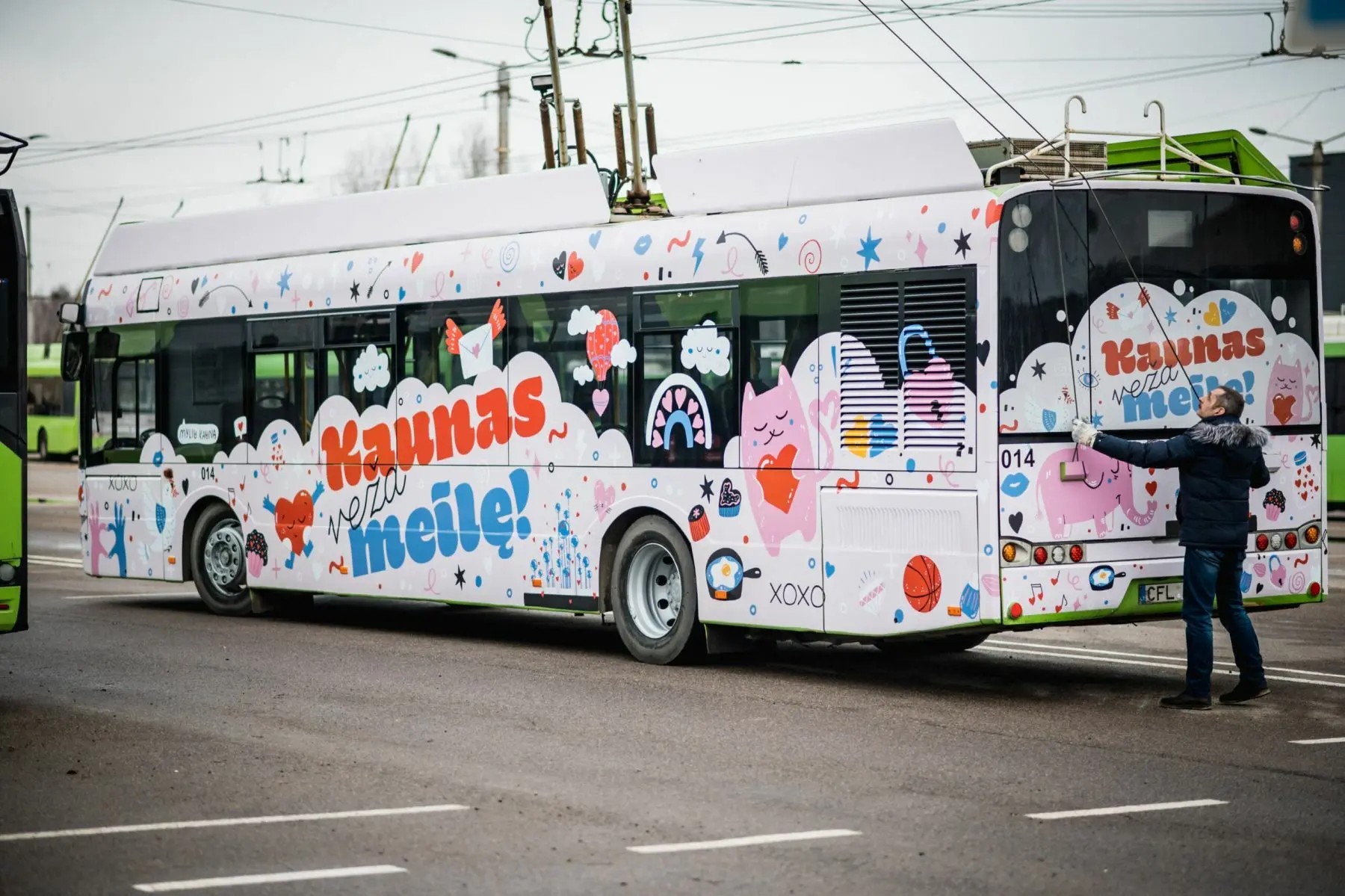 sventinis troleibusas