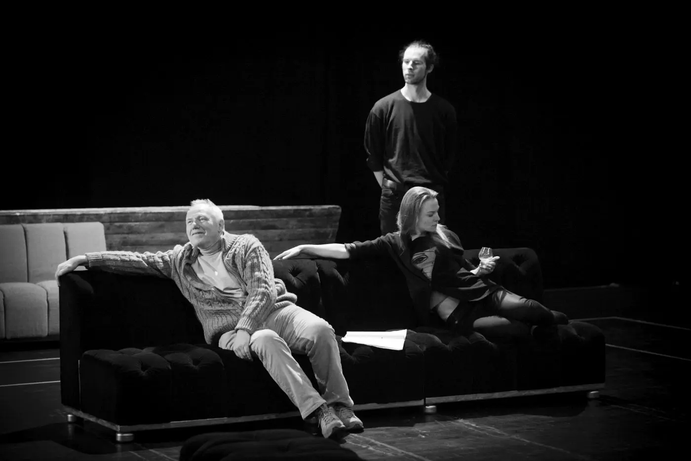 teatras 007