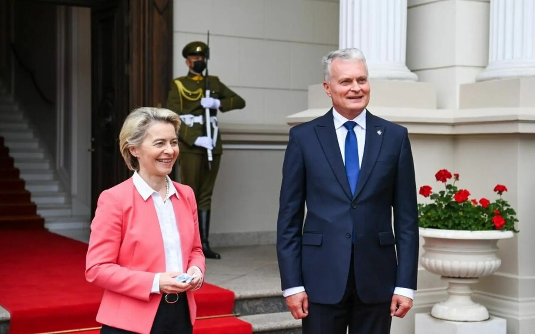 ursula von der leyen gitanas nauseda 87620545
