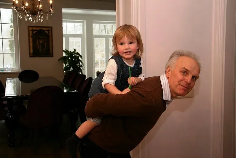 Bronislovas Burgis su anūke