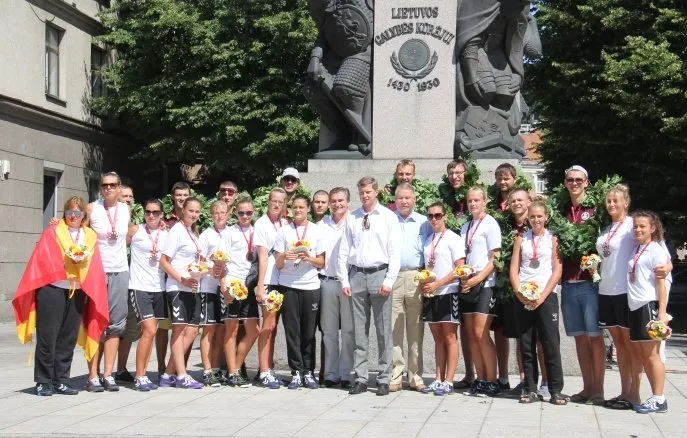 Pagerbtos Europos universitetų sporto žaidynėse medalius iškovojusios komandos