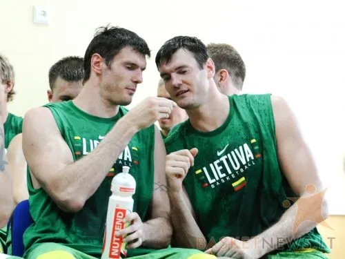 Broliai Lavrinovičiai