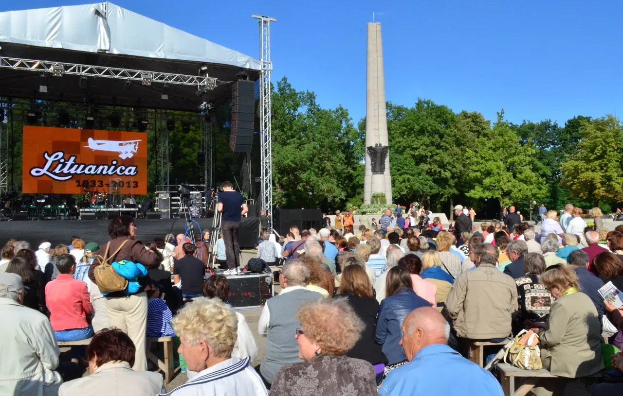 Sakmių žygis per Lietuvą. Koncertas 03