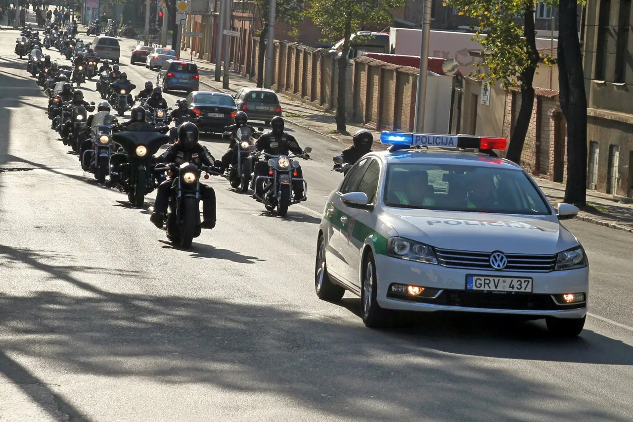 Motociklininkai Kaune atsisveikina su vasara 09