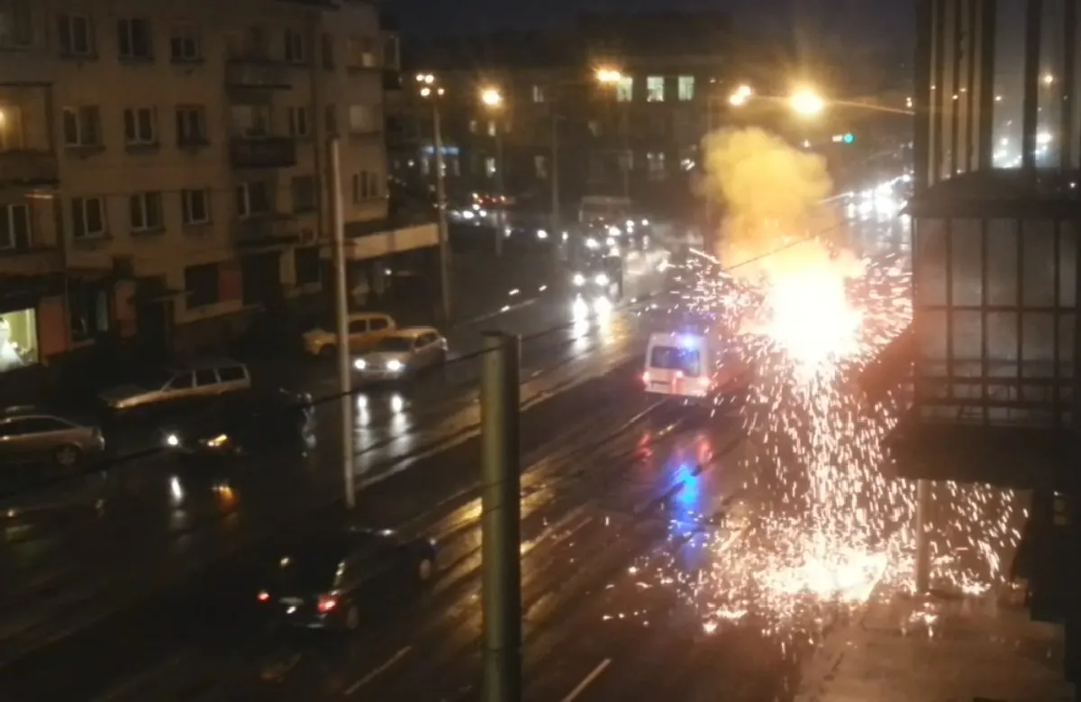 Žaibuojančios linijos