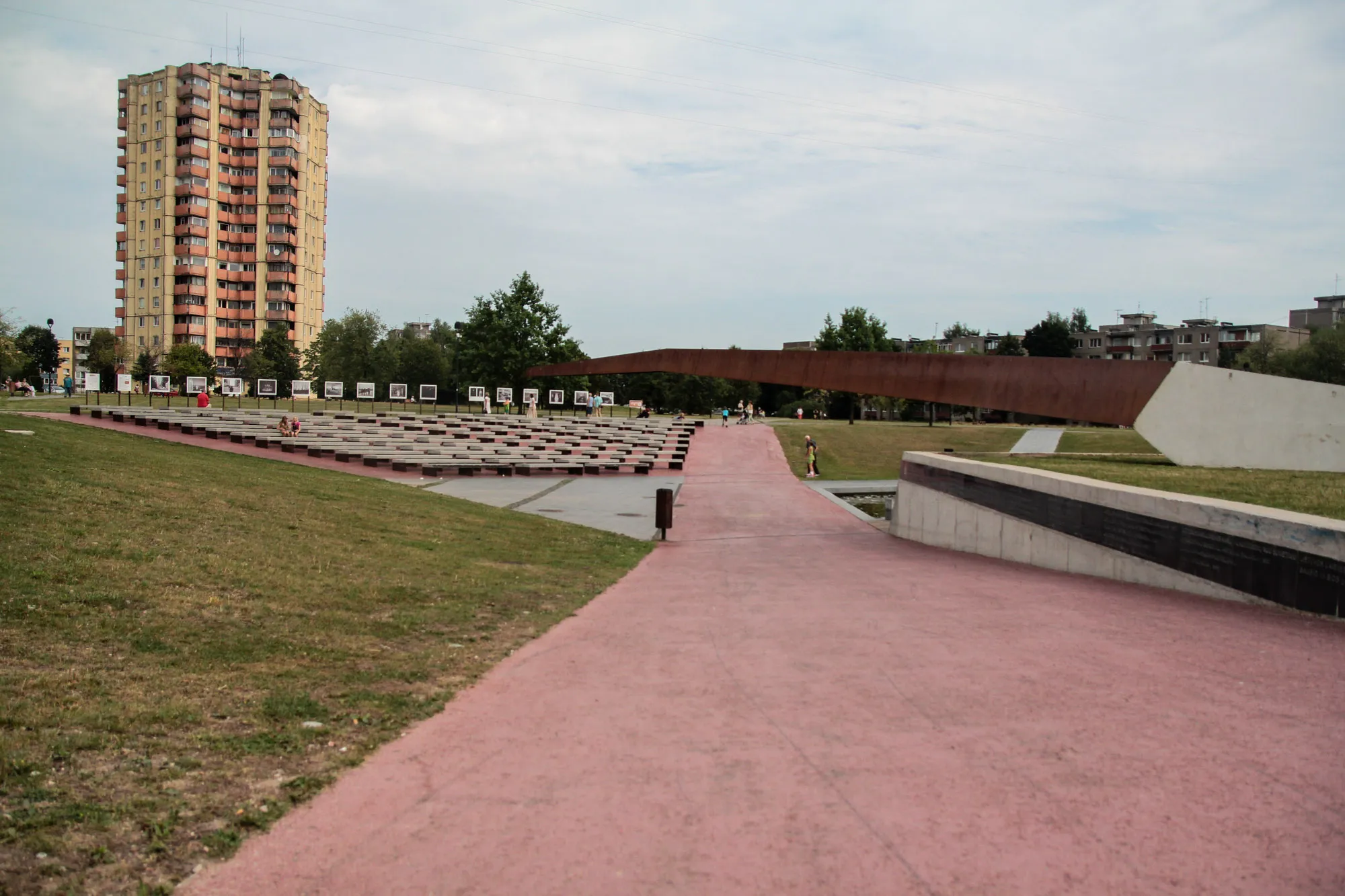 Kalniečių parkas ir Čečėnijos aikštė