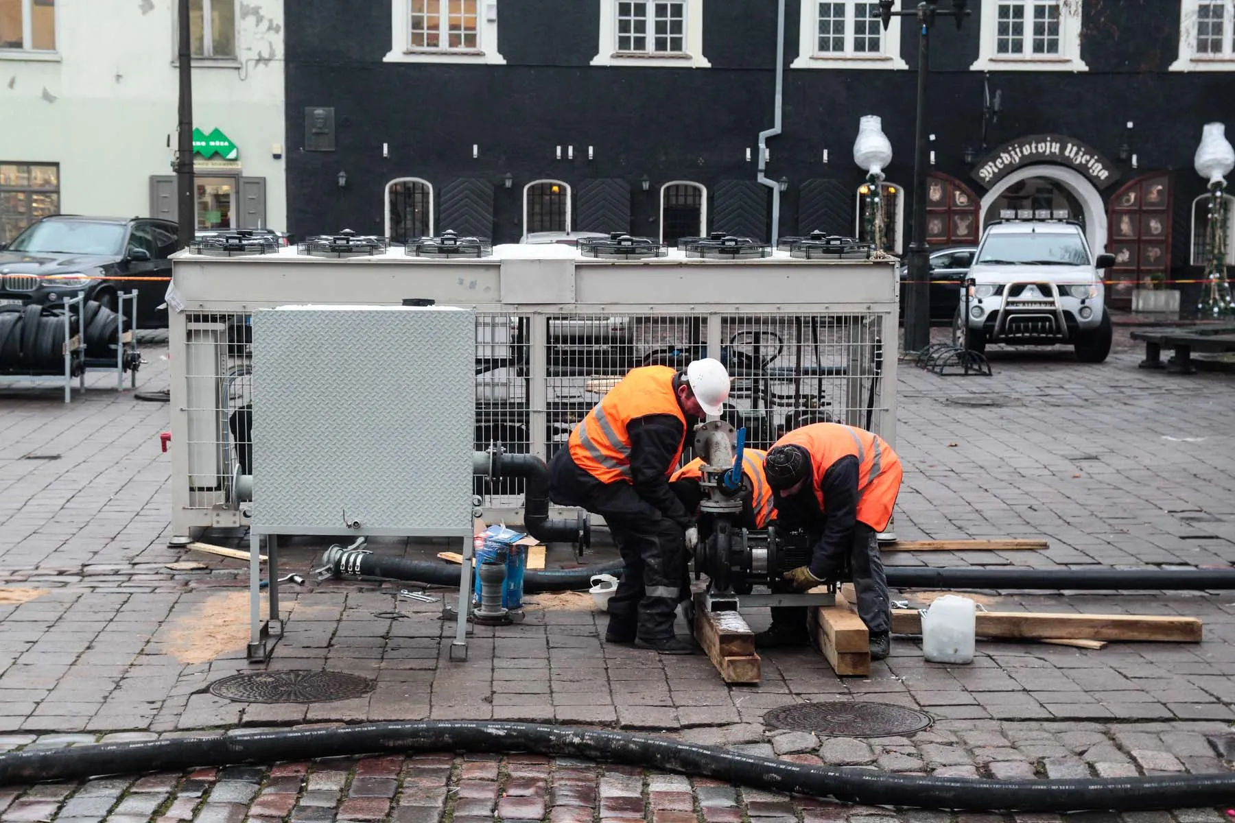 Statoma čiuožykla Rotušės aikštėje