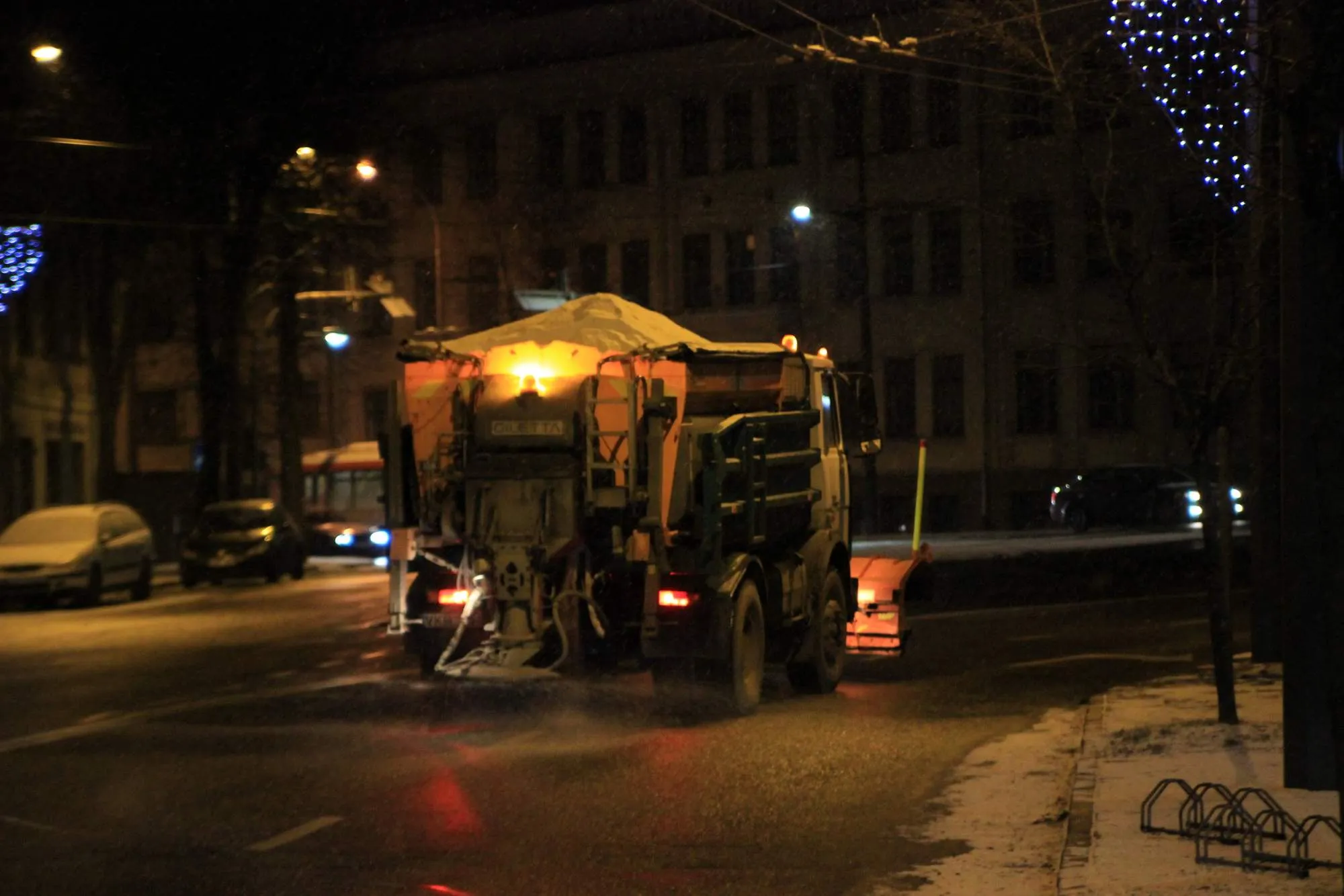 Kelininkai čiupo žiemą už ragų