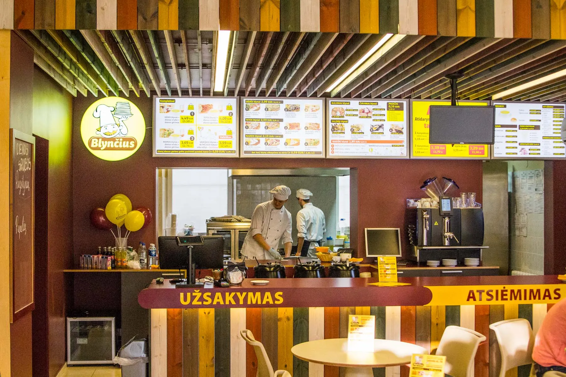 Greito maisto restoranas - blyninė "Blynčius"