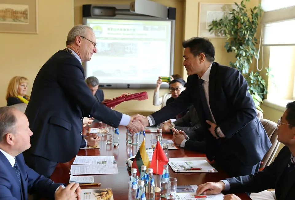 Kauno rajono bendradarbiavimas su Kinija