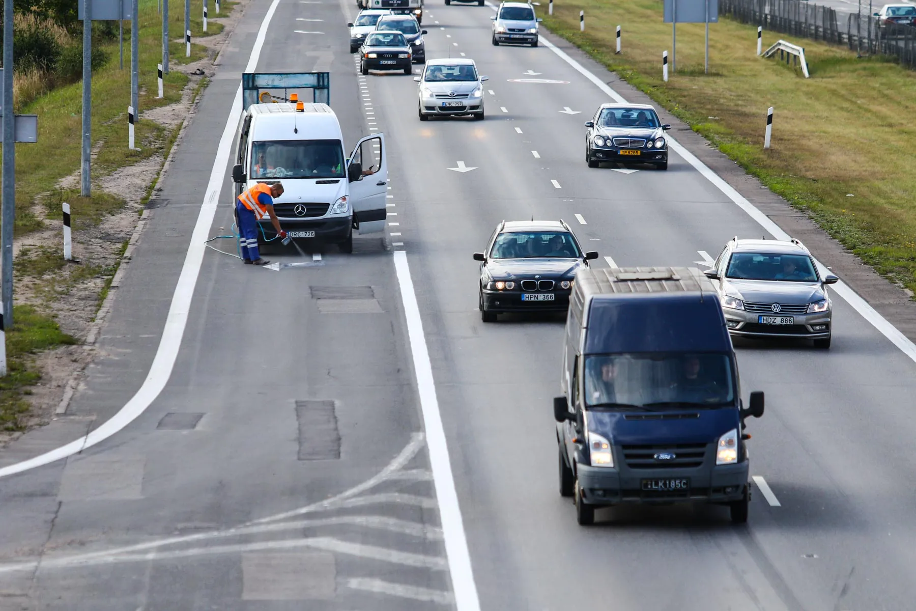 Prie "Megos" pailgėjo lėtėjimo juosta