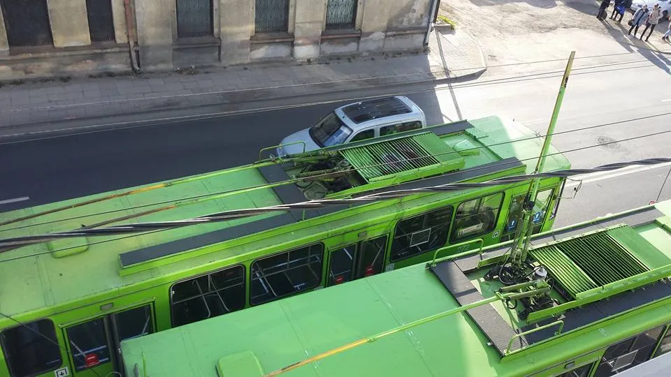 Troleibusų avarija Raudondvario plente