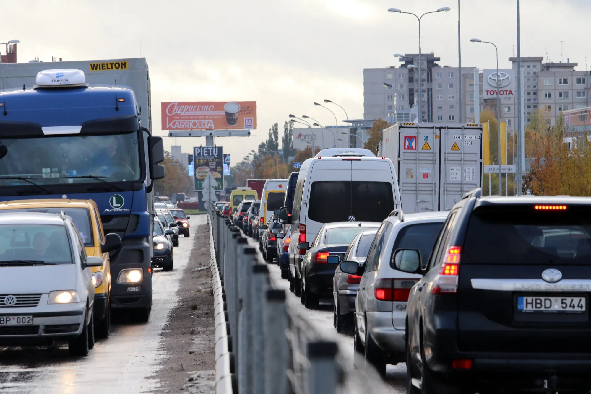 4 automobilių avarija Kaune