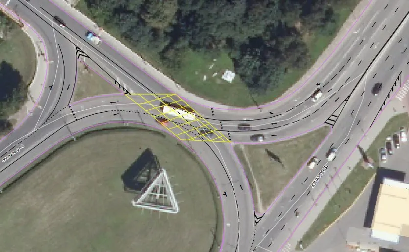 Pilies žiedas ir Jonavos gatvė