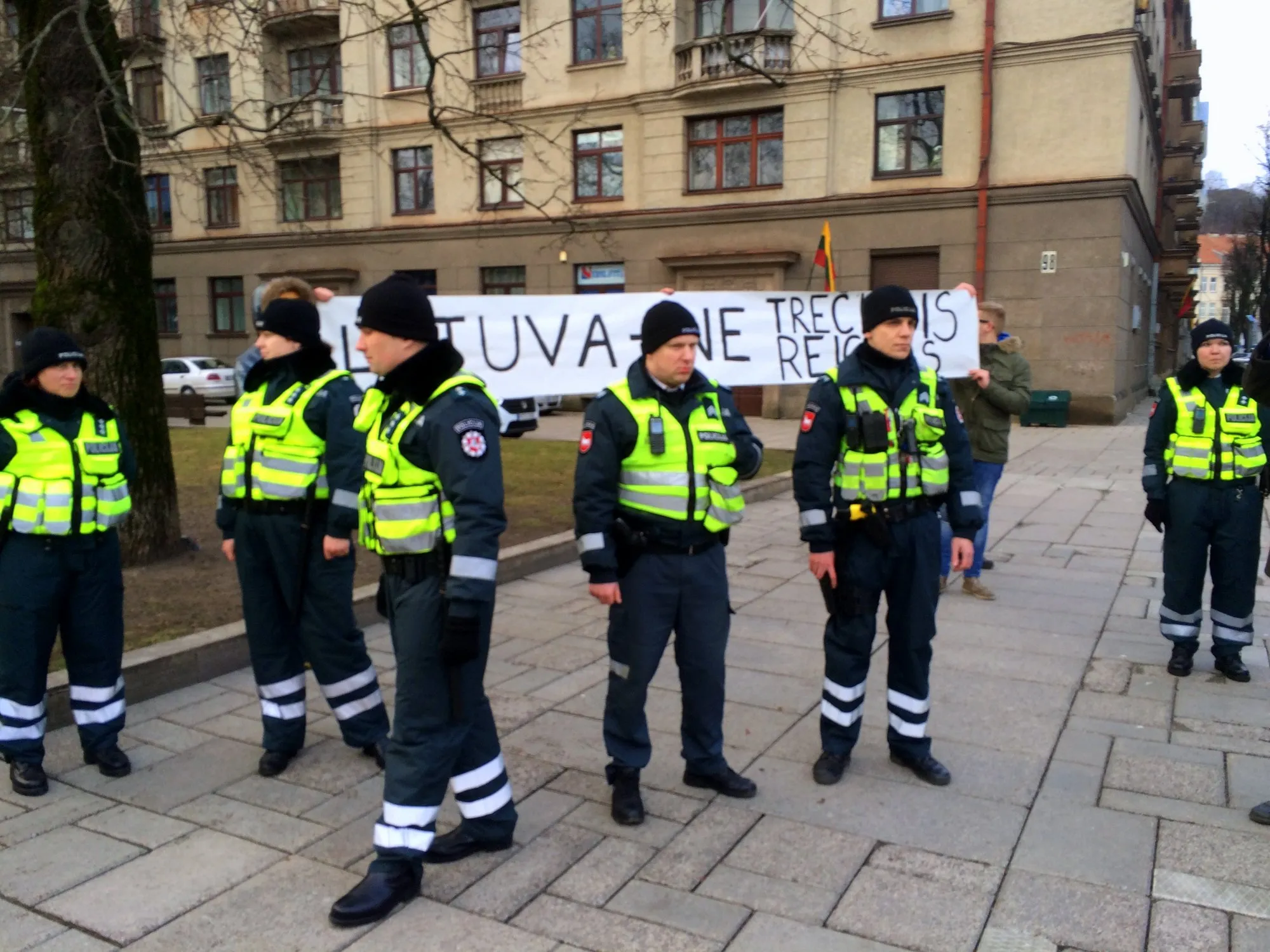 Pareigūnai saugo "Antifa" narius
