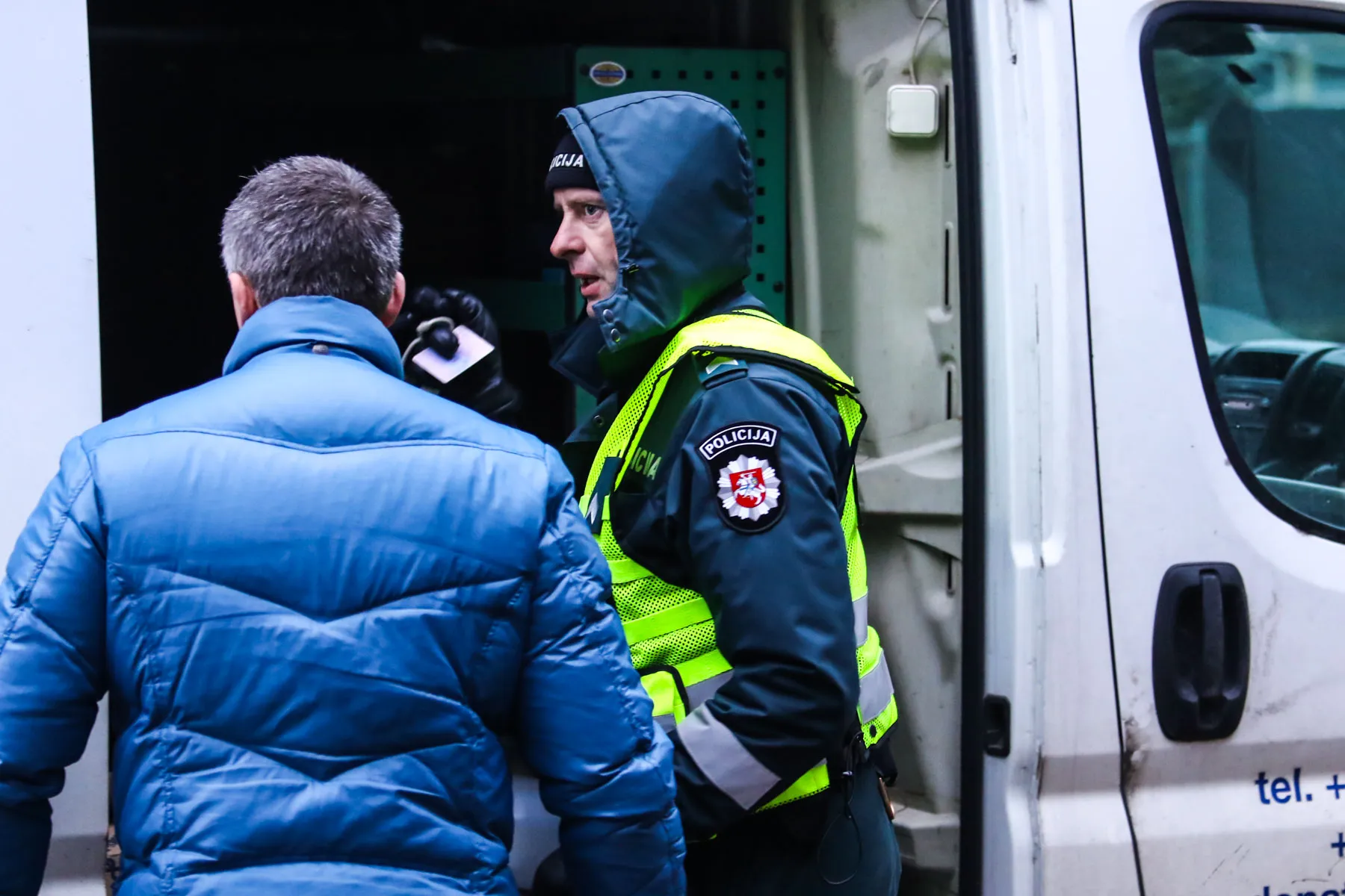 Rytis policijos reidas Giraitėje ir Romainiuose