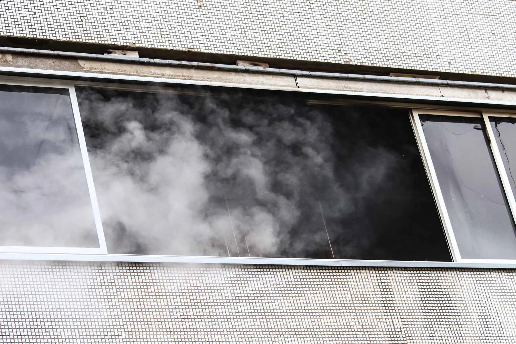 Gaisras daugiabutyje Kaune