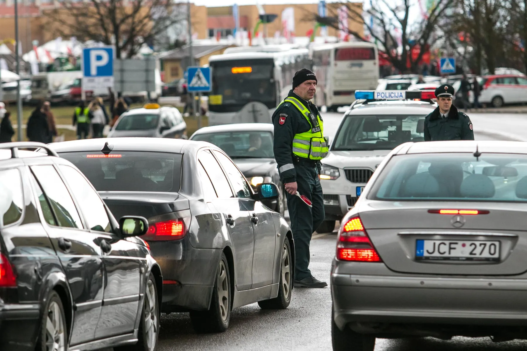 Eismo spūstys Akademijoje