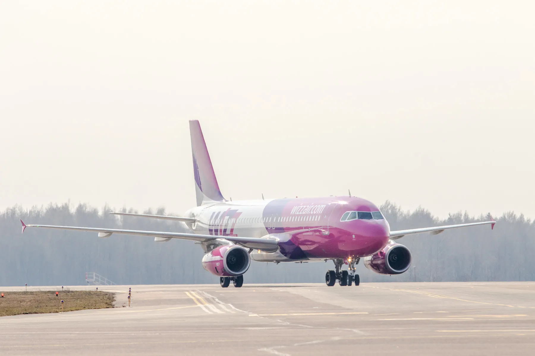 „Wizz Air“ nusileido Kaune