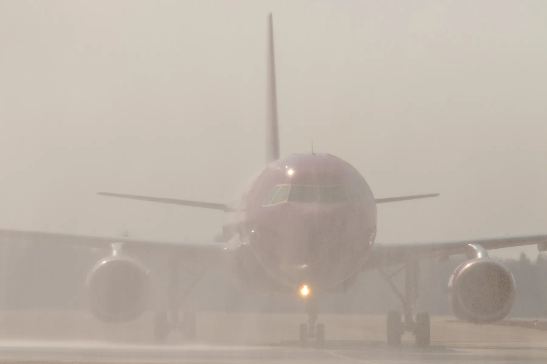 „Wizz Air“ nusileido Kaune