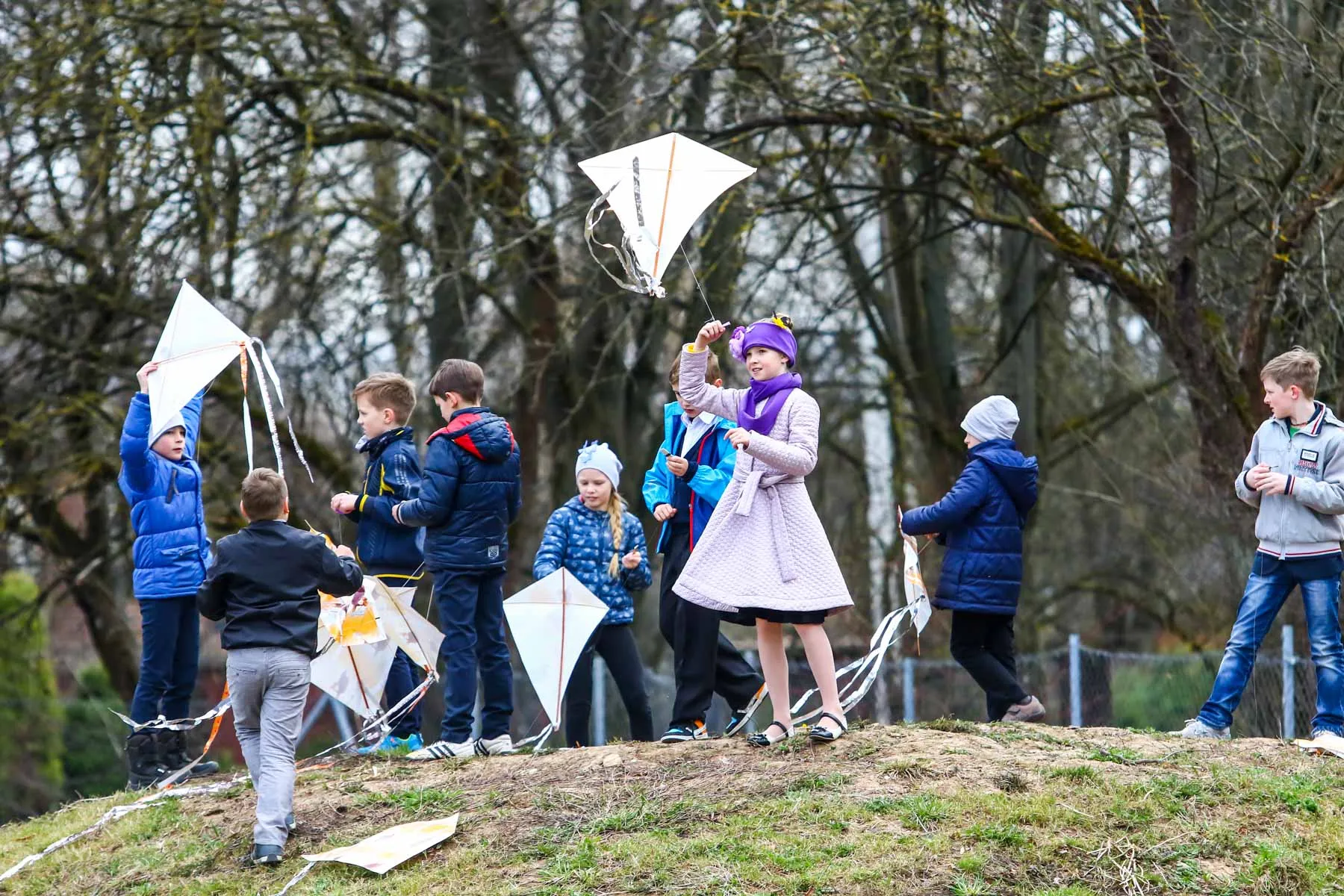 Mokiniai leido aitvarus