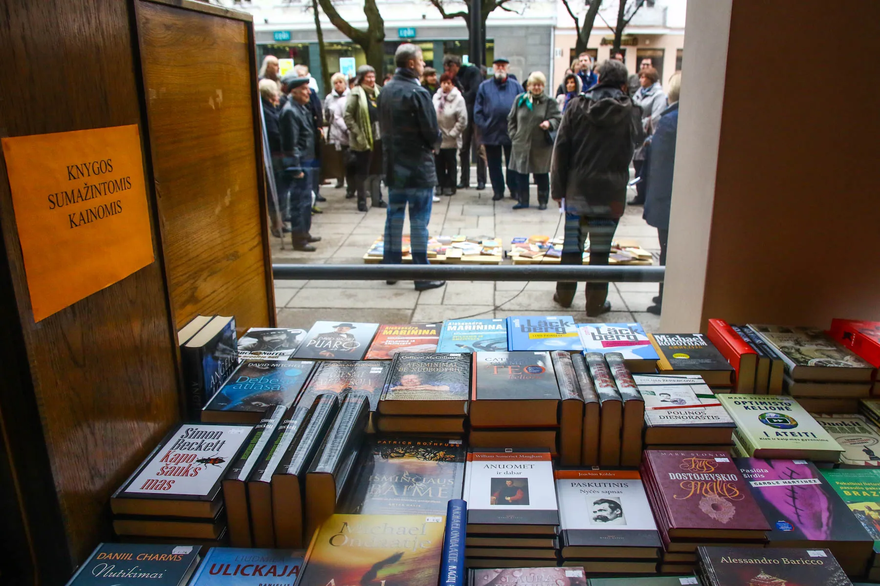 Protestas dėl centrinio knygyno uždarymo