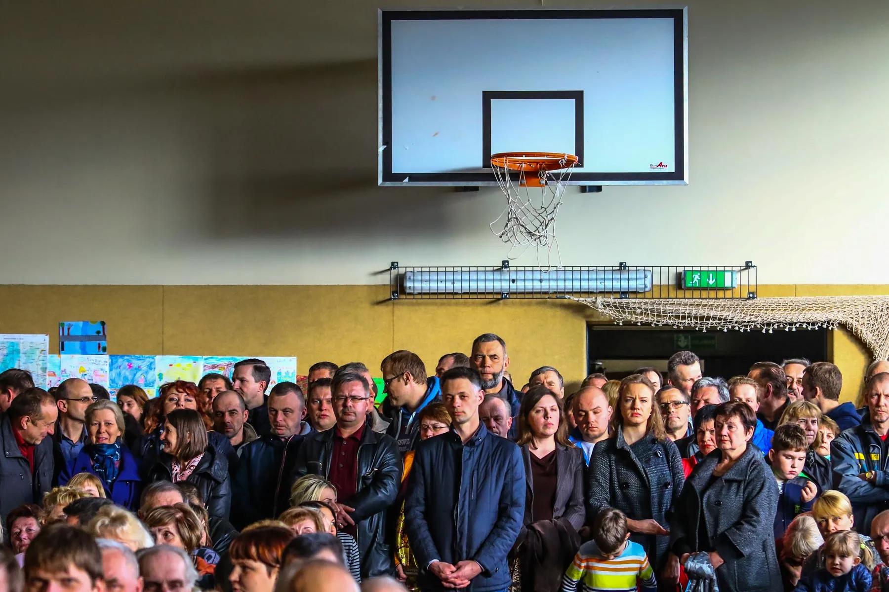 Neveroniečių susirinkimas