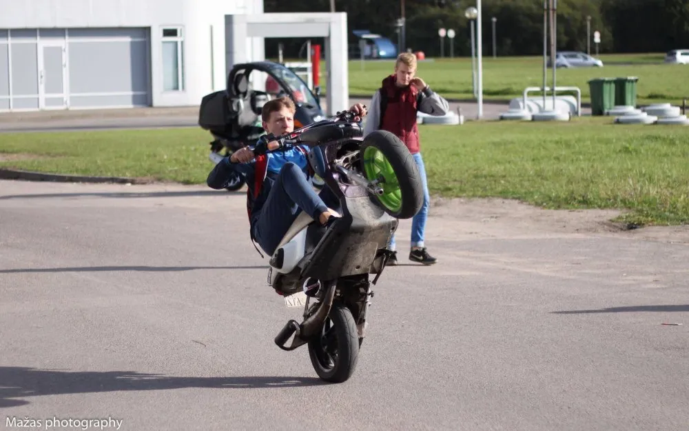 Motorolerių sezono atidarymas 2015