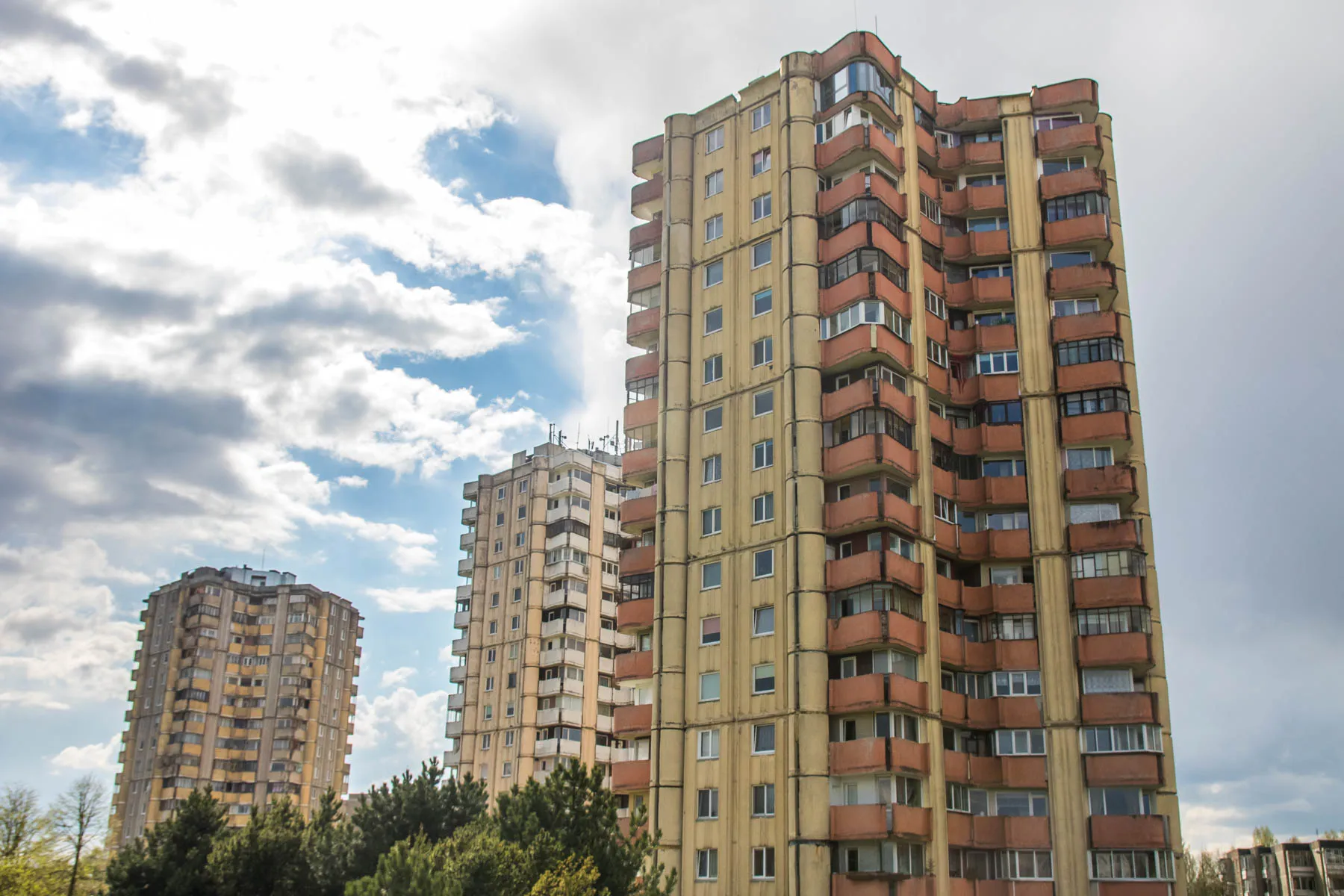 Čia suplanuoti daugiabučiai