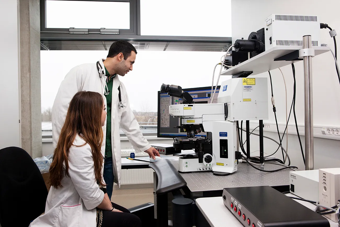 Kaune duris atvėrė Gyvūnų tyrimų centras