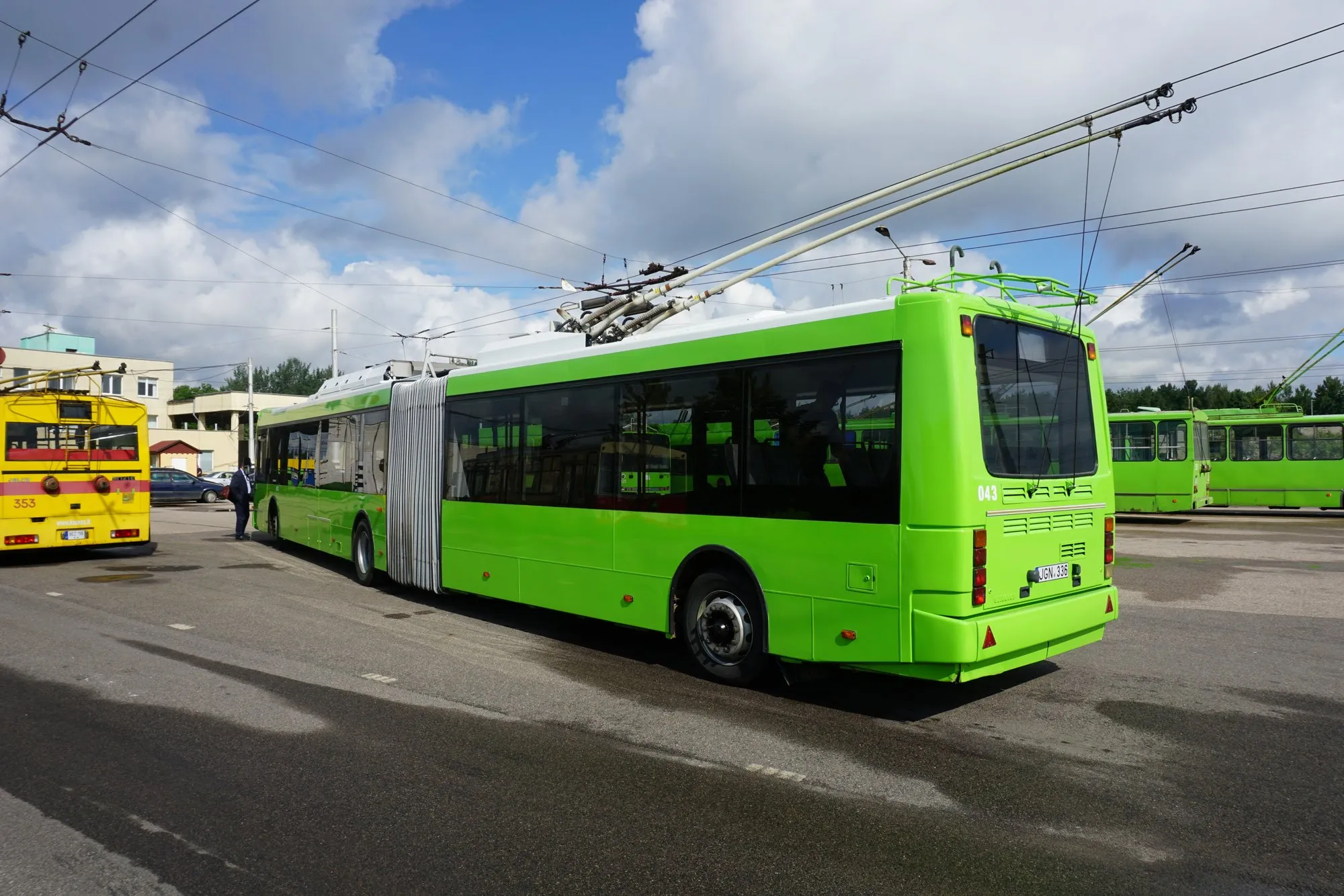 Naujasis ilgasis troleibusas Kaune