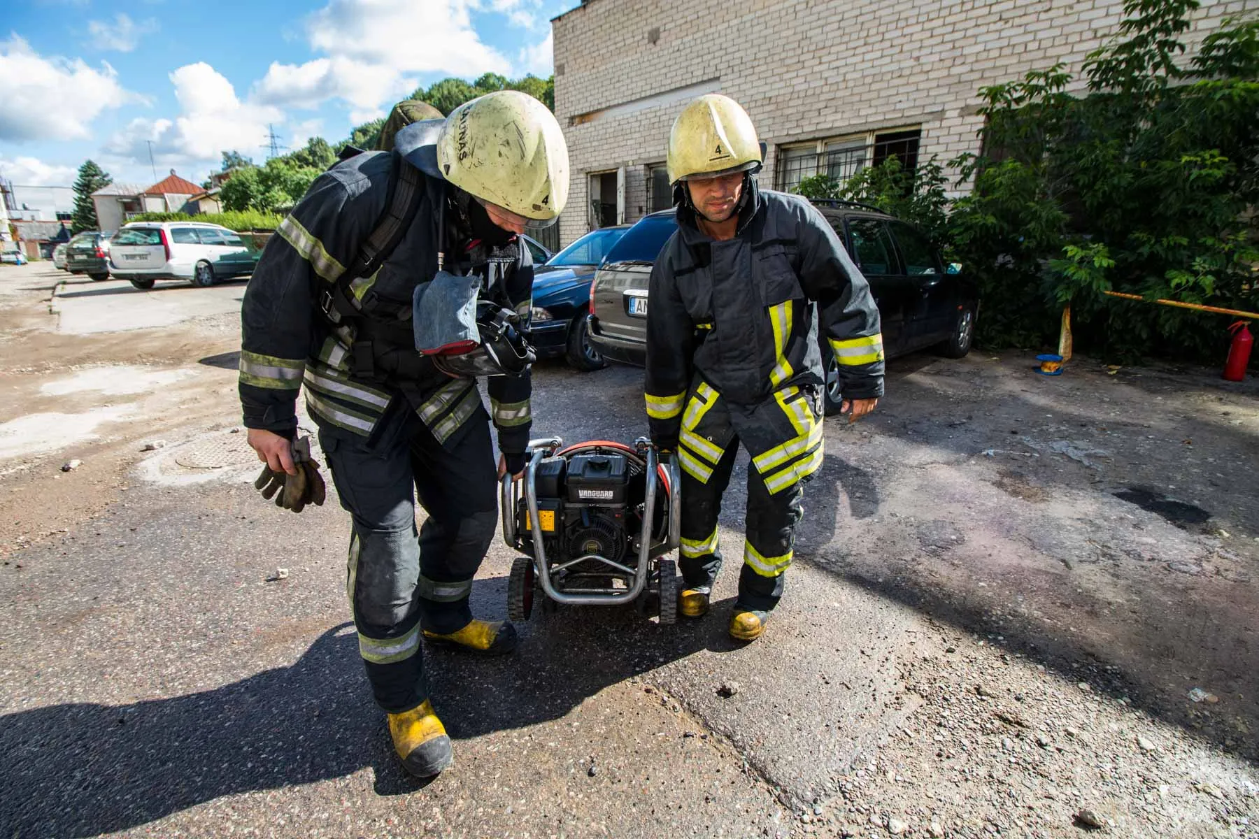 Jonavos g.  užsidegė katilinė