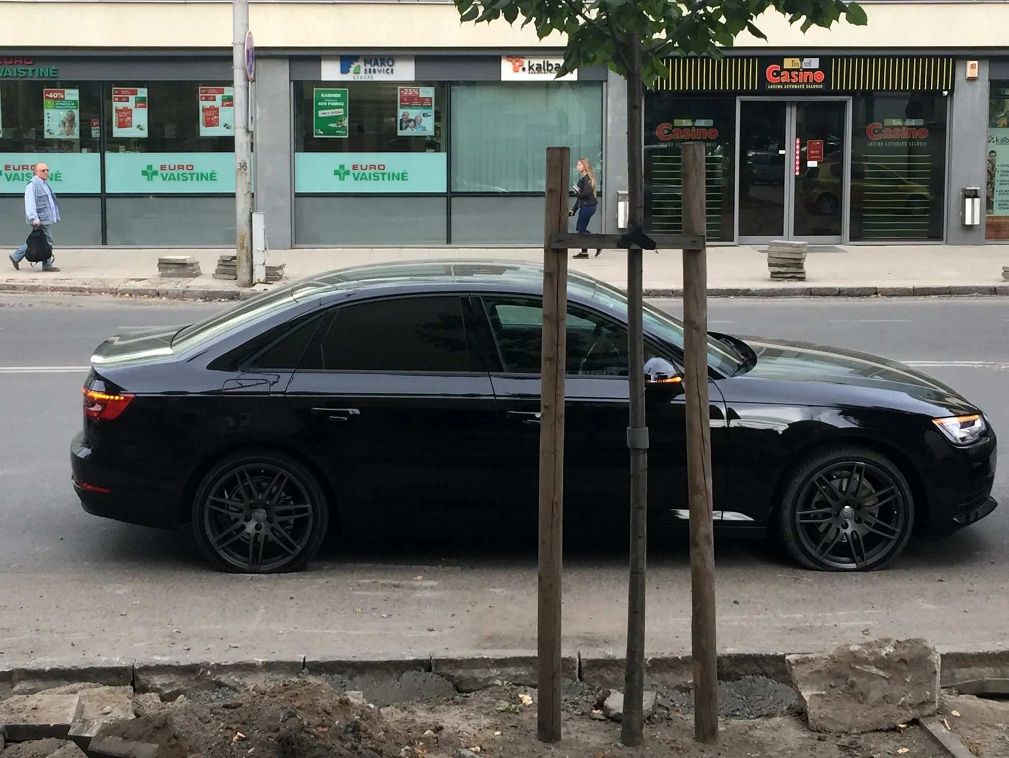 Prakirstos "Audi" padangos