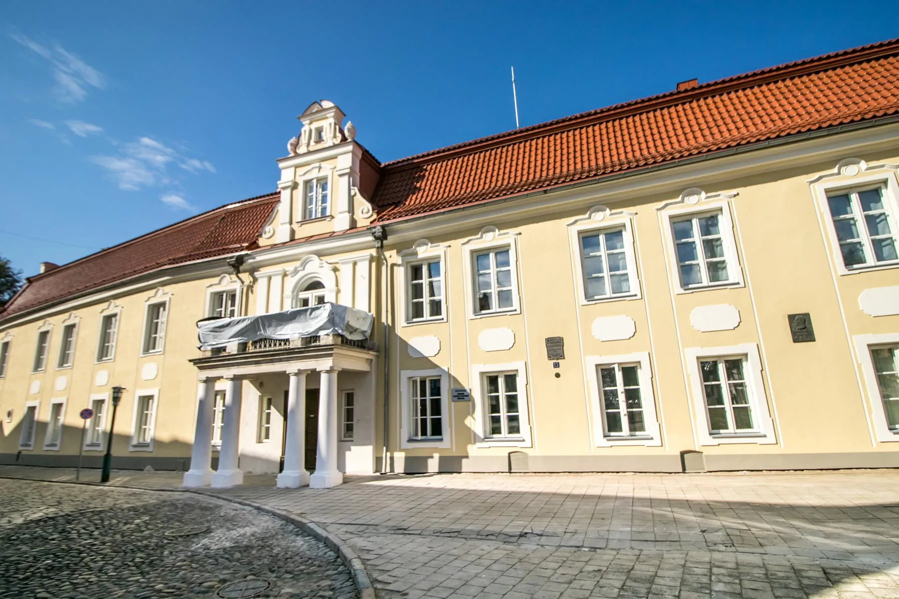 Restauruotas Maironio butas