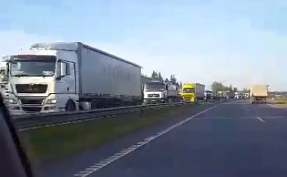 Spūstis VIA BALTICA kelyje