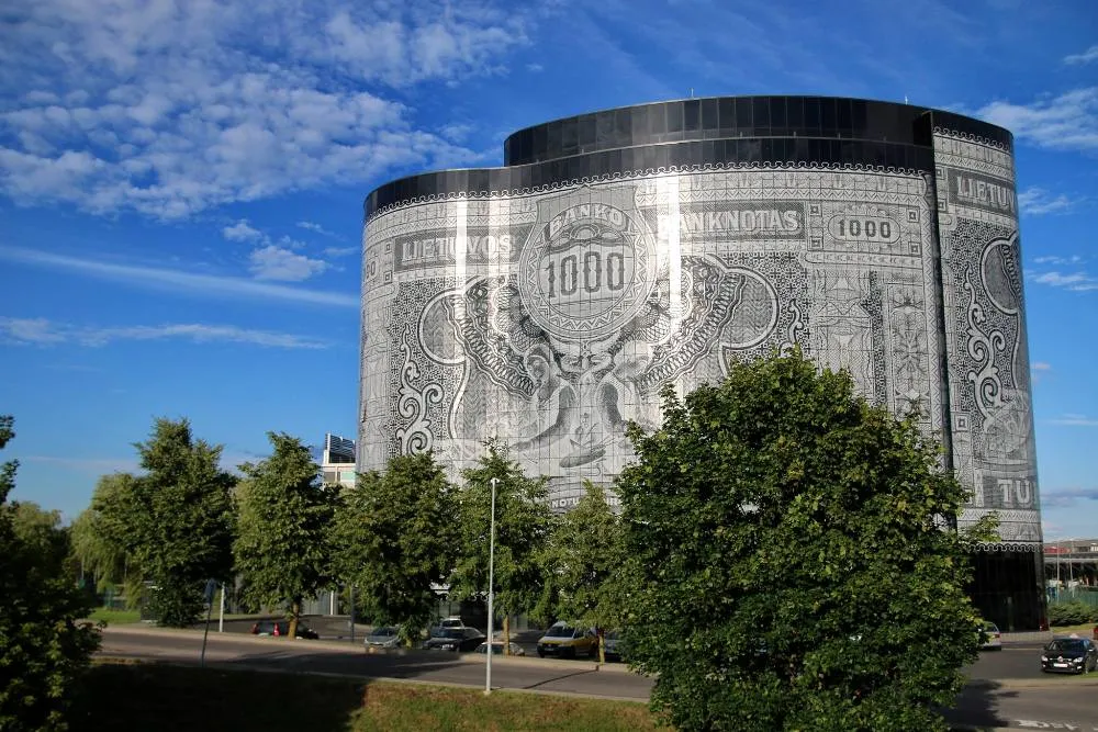 Tūkstančio litų pastatas