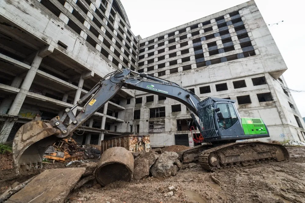 „Respublikos“ griovimas