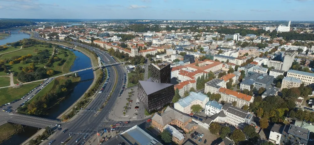 Naujas verslo centras „Magnum“