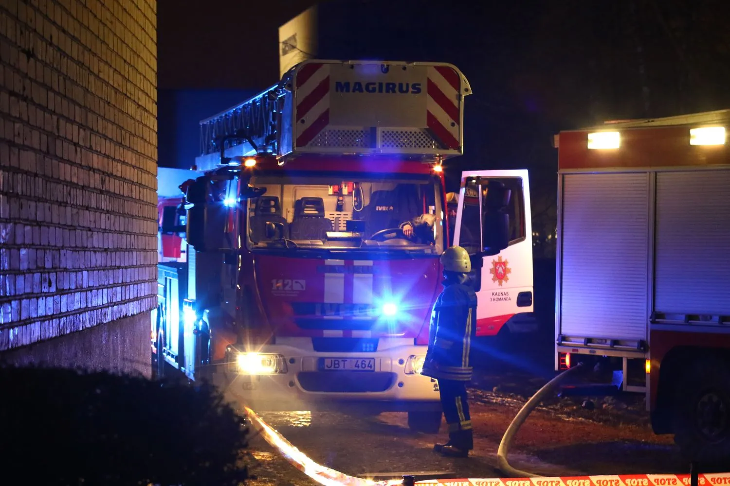 Gaisras, priešgaisrinė gelbėjimo tarnyba