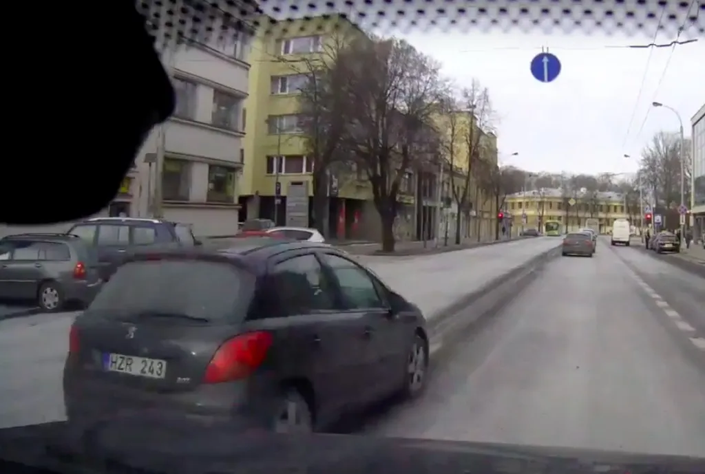 Neleistinas lenkimas