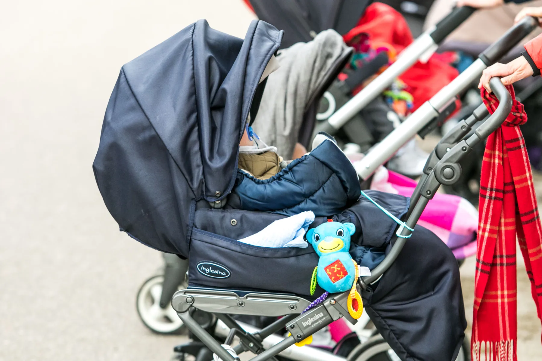 Mamos, vaikai, kūdikiai