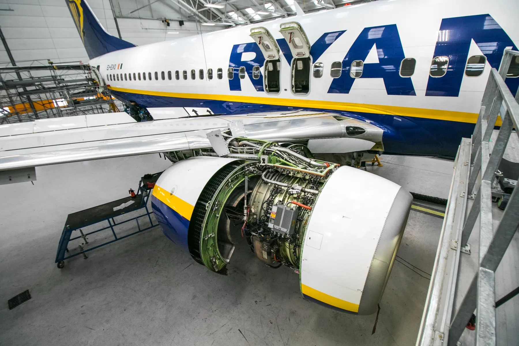 Ryanair lėktuvo remontas