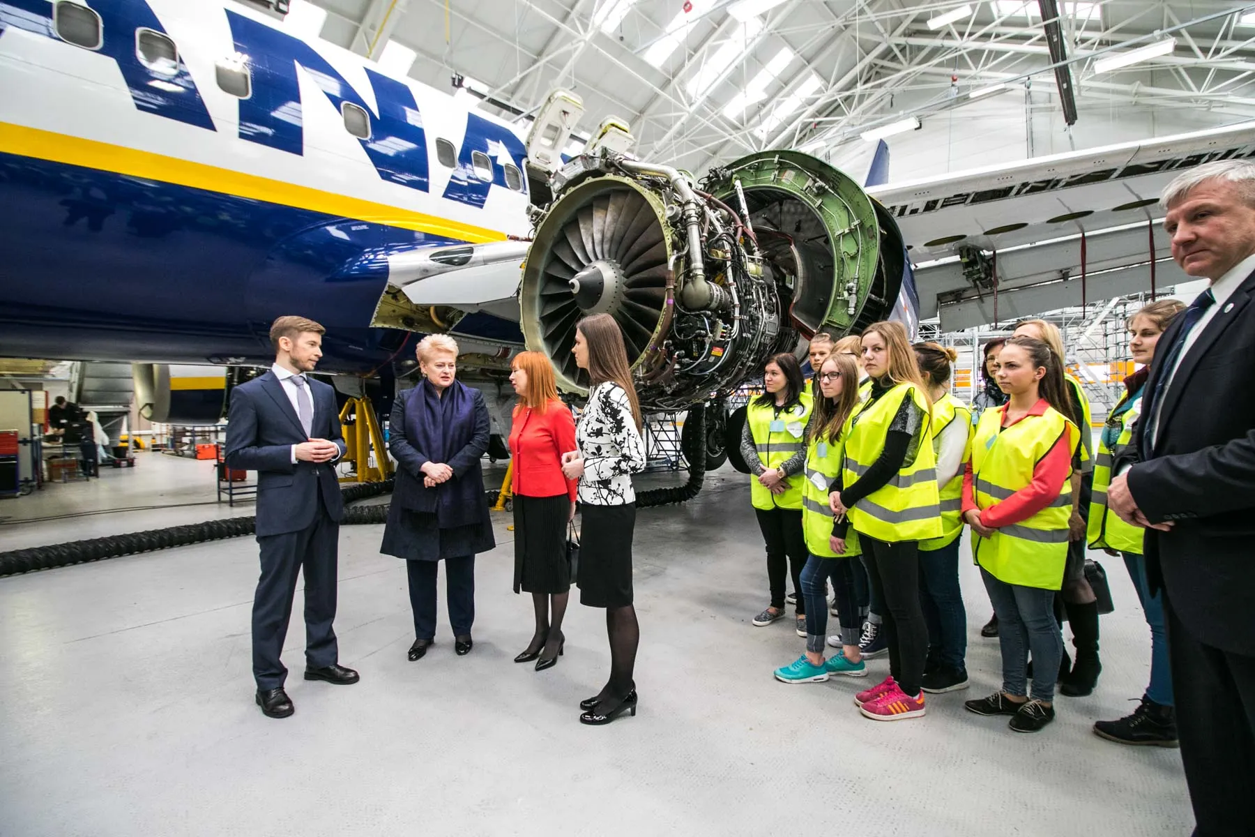 Prezidentė apsilankė Ryanair bazėje